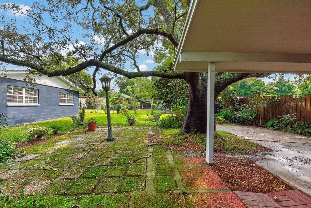 1708 POND LAKE DRIVE, Tampa, FL 33612