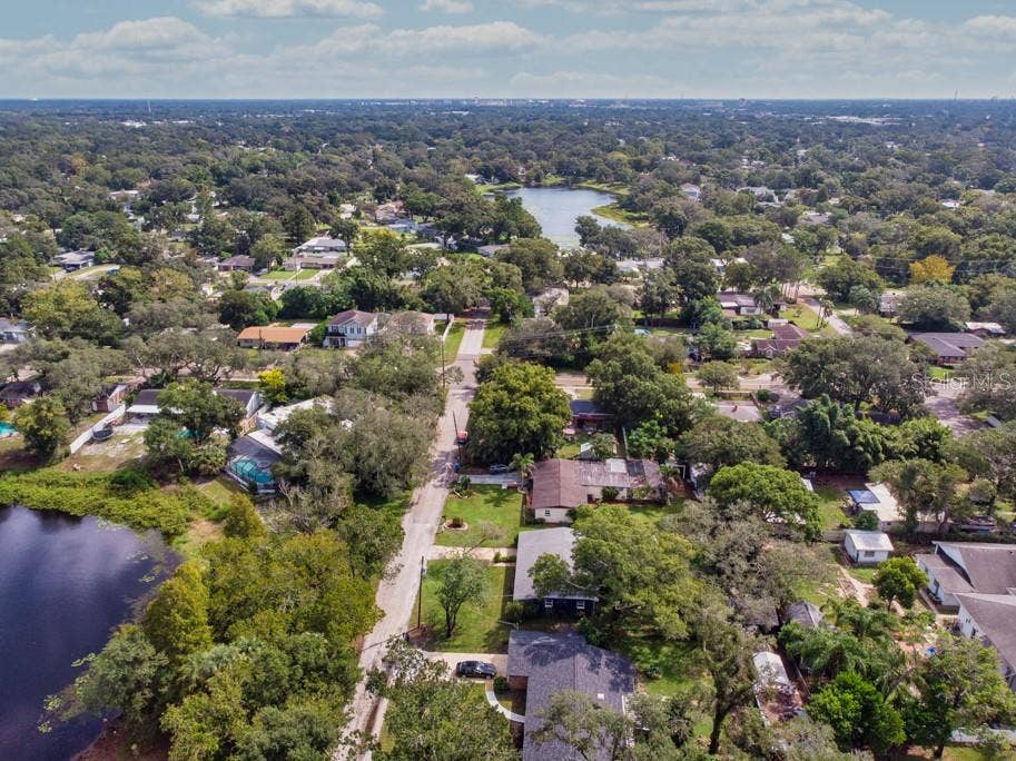 1708 POND LAKE DRIVE, Tampa, FL 33612