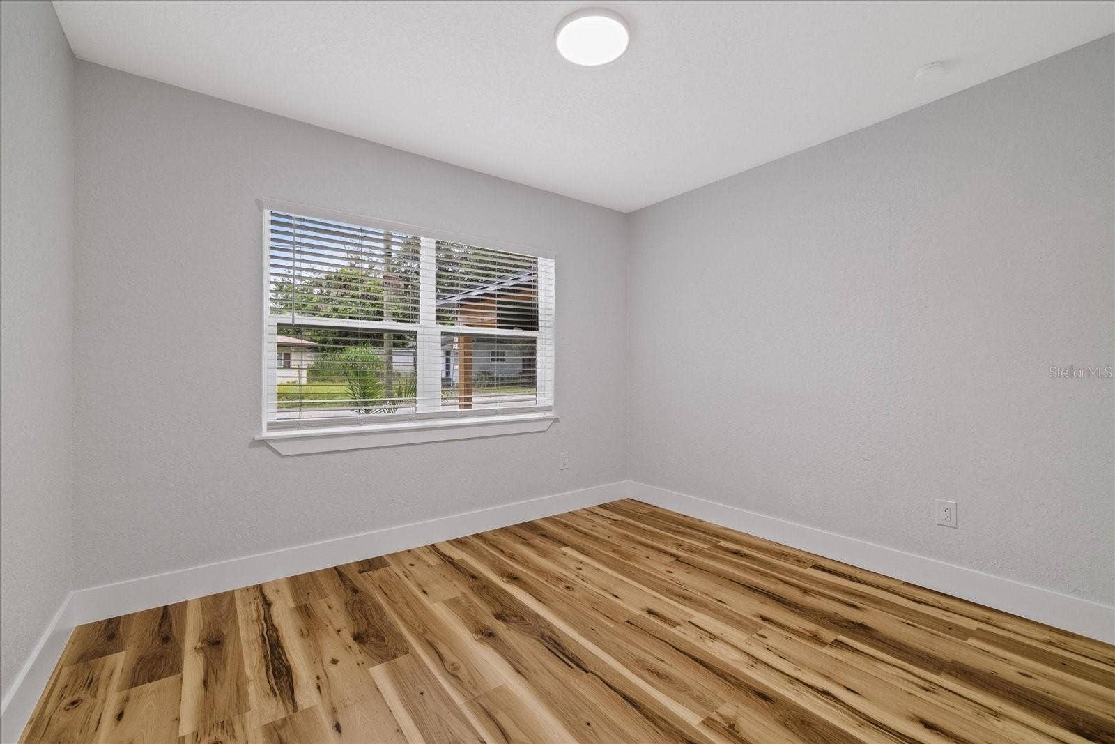 1217 E 24TH AVENUE, Tampa, FL 33605 1217 E 24TH AVENUE, Tampa, FL 33605