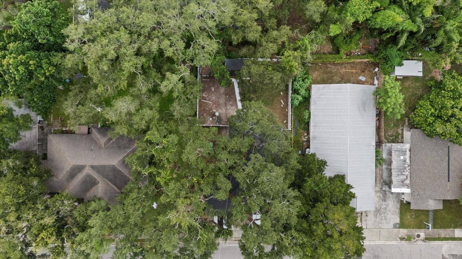 1217 E 24TH AVENUE, Tampa, FL 33605 1217 E 24TH AVENUE, Tampa, FL 33605