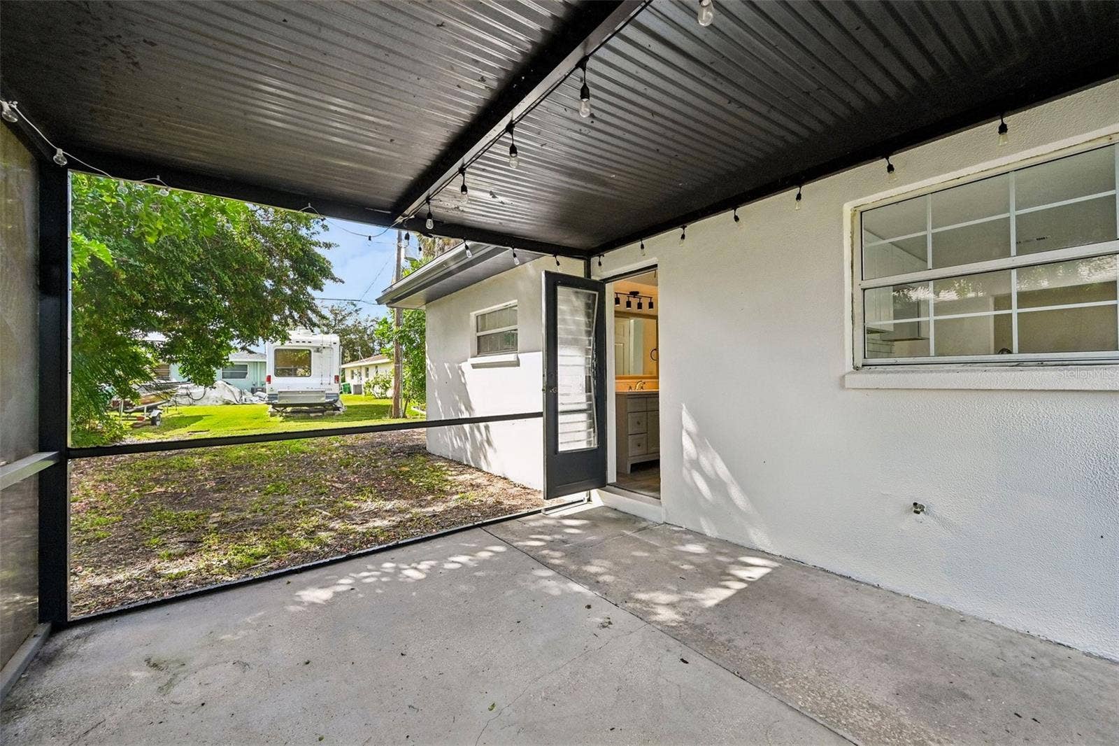 22159 ONEIDA AVENUE, Port Charlotte, FL 33952 22159 ONEIDA AVENUE, Port Charlotte, FL 33952