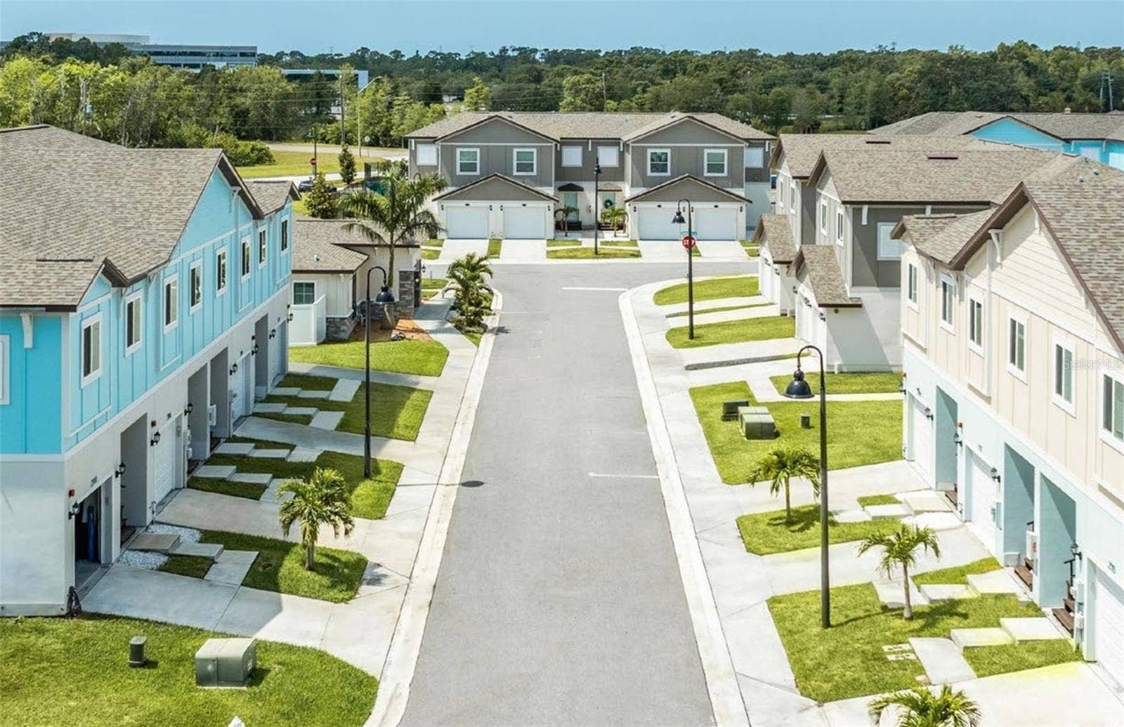 2030 SILVERSTONE CIRCLE, Clearwater, FL 33760 2030 SILVERSTONE CIRCLE, Clearwater, FL 33760