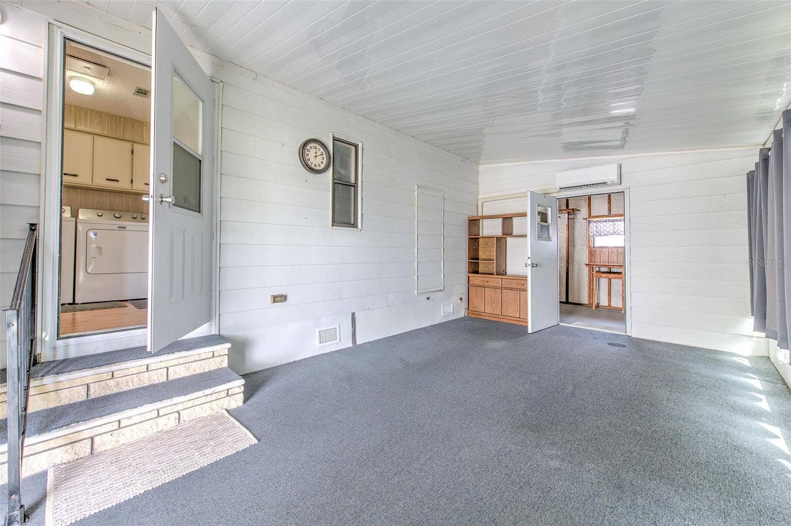 35207 MAKENZIE STREET, Zephyrhills, FL 33541 35207 MAKENZIE STREET, Zephyrhills, FL 33541