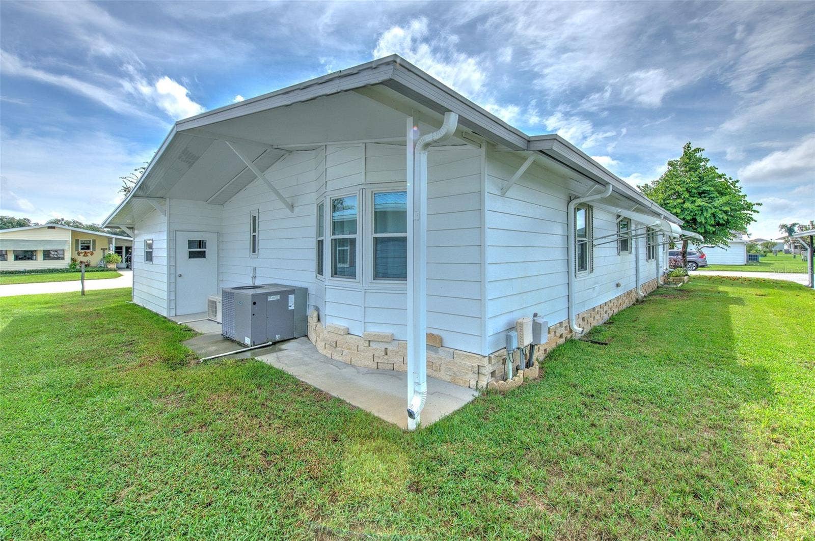 35207 MAKENZIE STREET, Zephyrhills, FL 33541 35207 MAKENZIE STREET, Zephyrhills, FL 33541