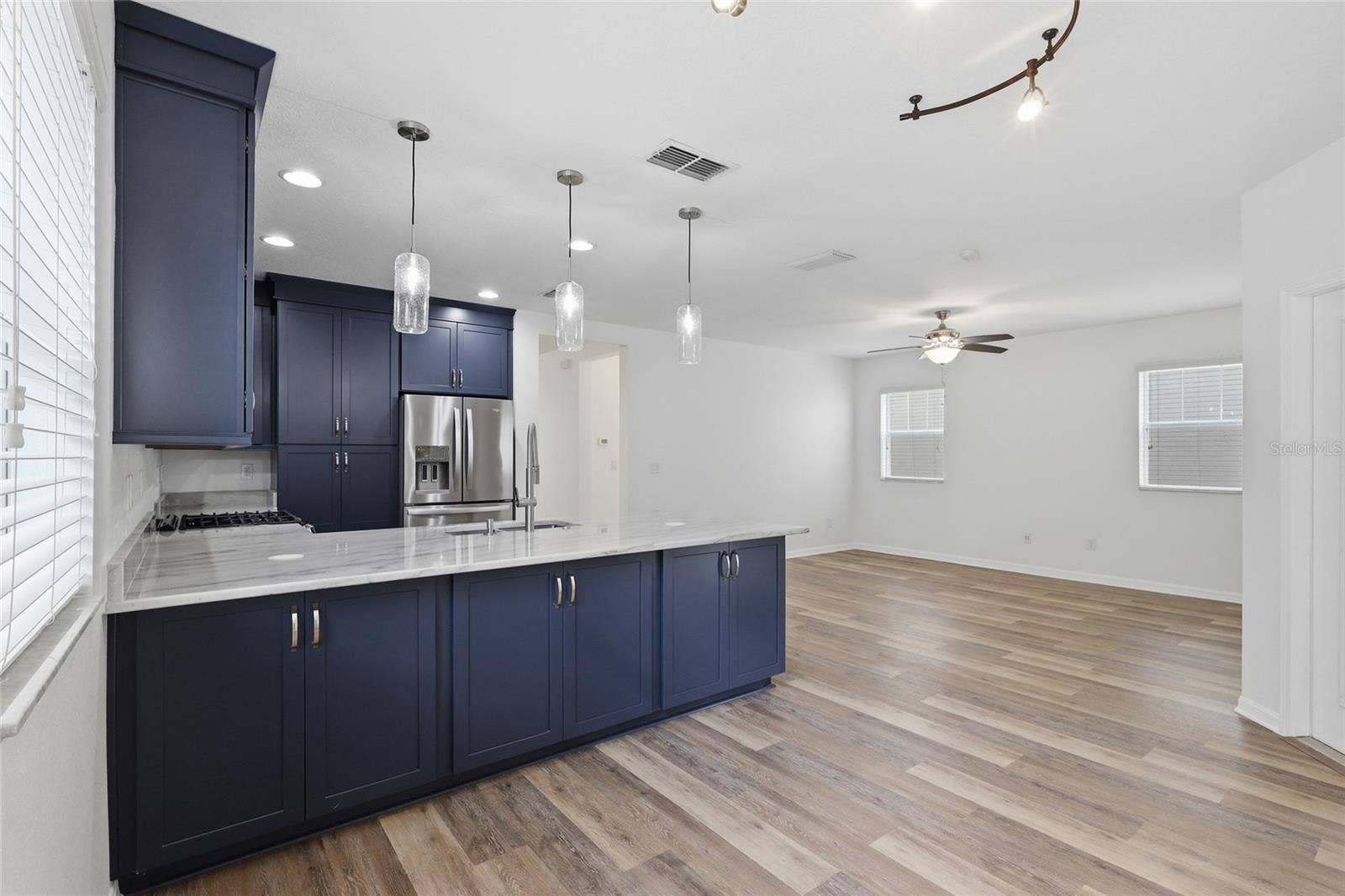 5935 BEACONPARK STREET, Lithia, FL 33547