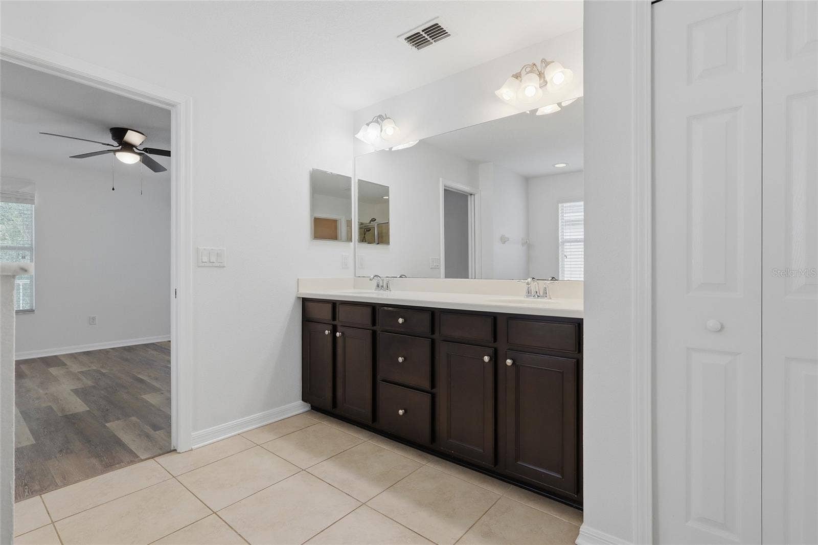 5935 BEACONPARK STREET, Lithia, FL 33547