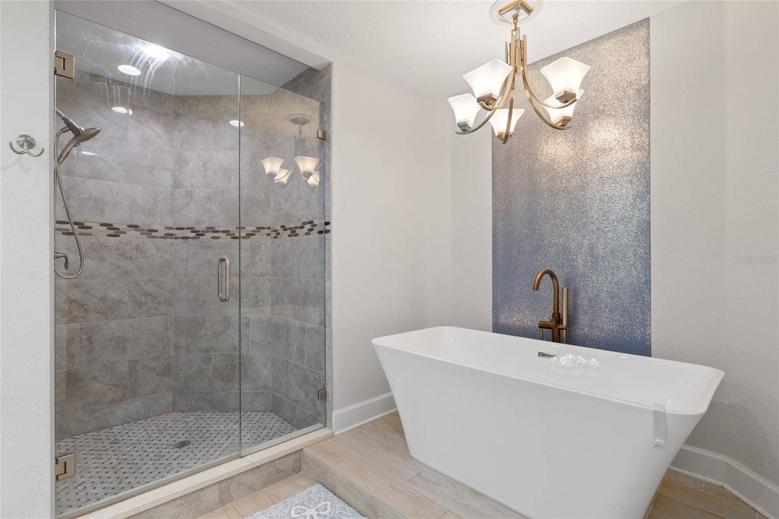 19600 GULF BOULEVARD, #202, Indian Shores, FL 33785