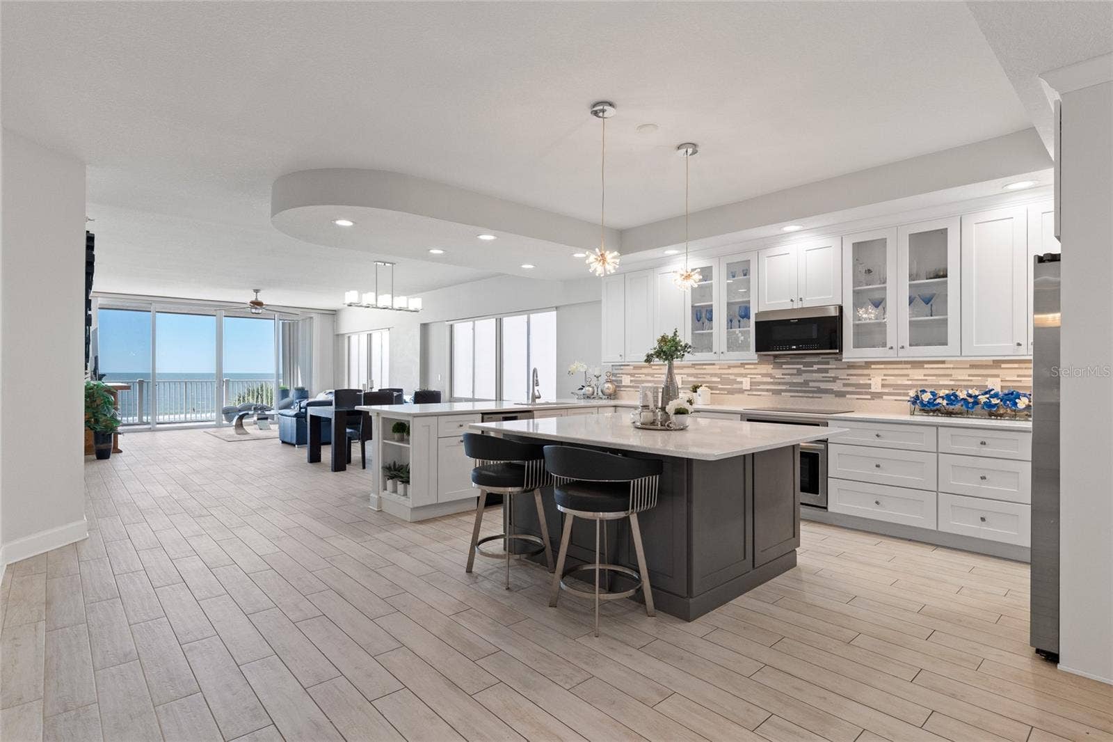 19600 GULF BOULEVARD, #202, Indian Shores, FL 33785
