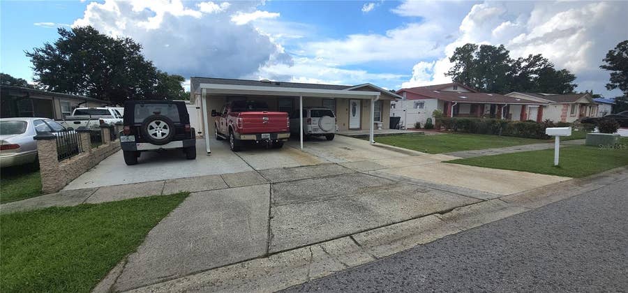 Property photo for 4814 BONITA VISTA DRIVE, Tampa, FL