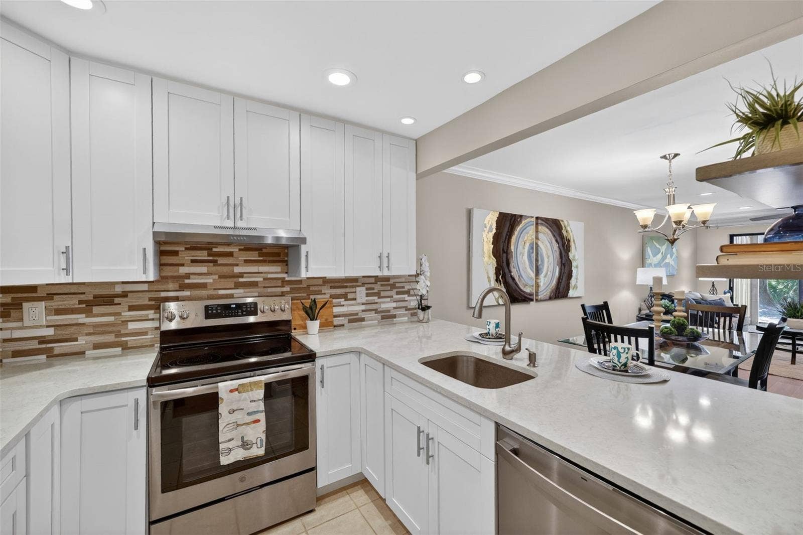 731 83RD AVENUE N, #105, St Petersburg, FL 33702 731 83RD AVENUE N, #105, St Petersburg, FL 33702