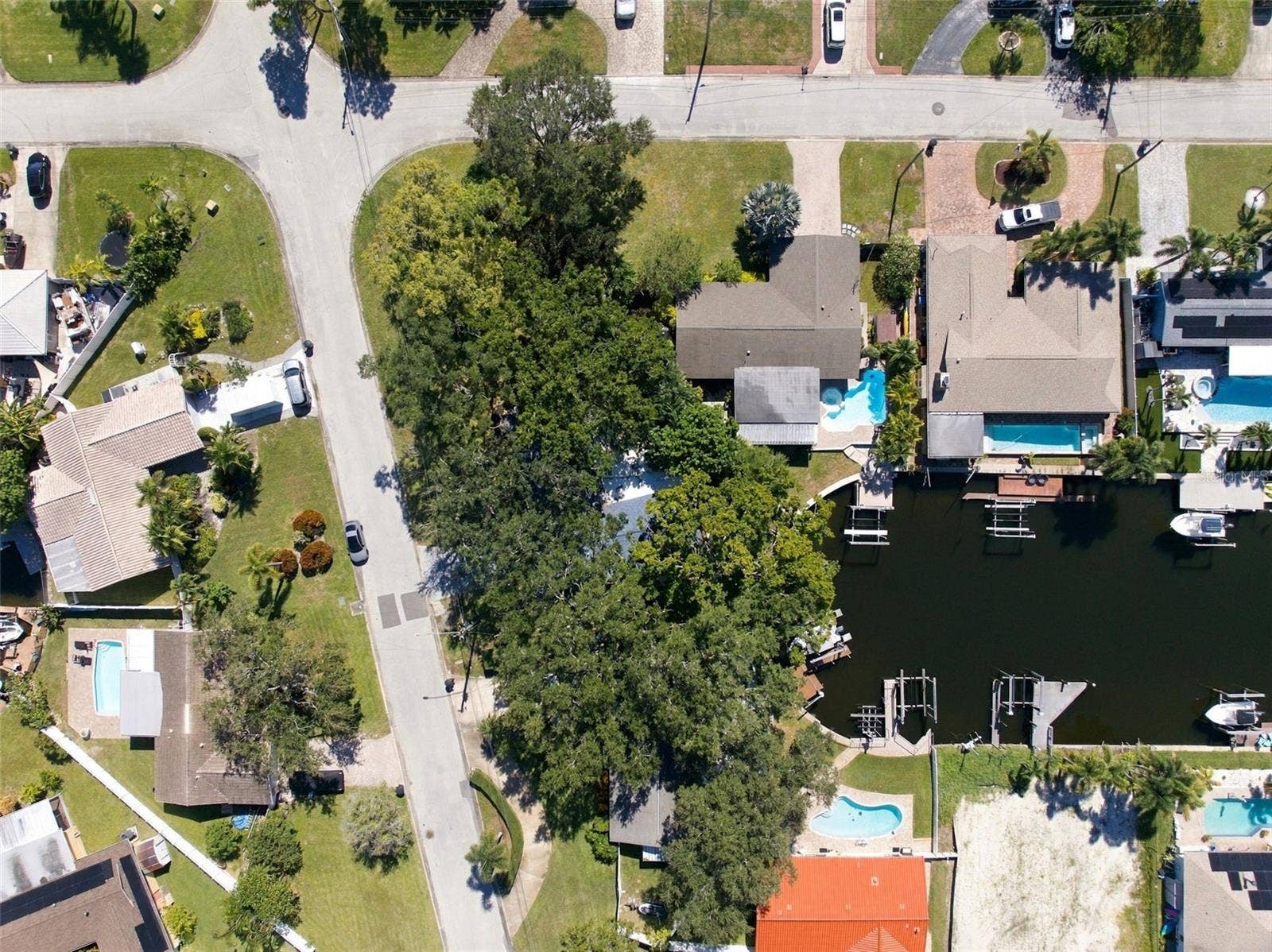 4700 14TH STREET NE, St Petersburg, FL 33703 4700 14th St NE, St Petersburg.