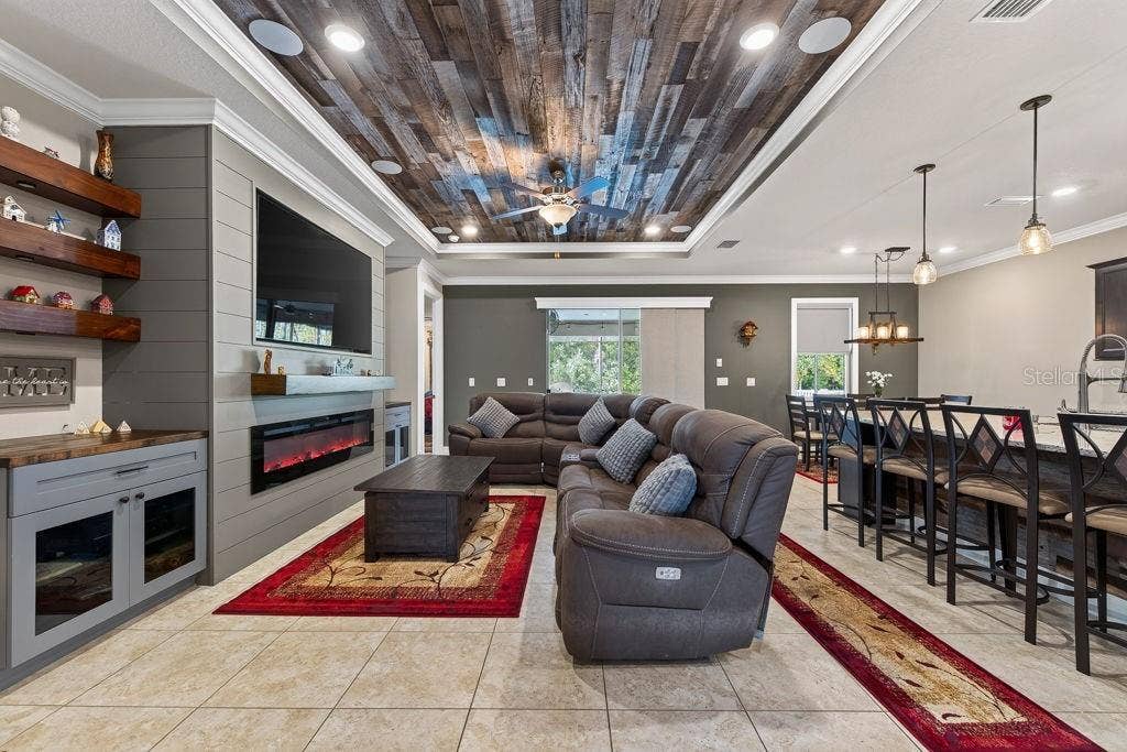 18431 CORTES CREEK BOULEVARD, Spring Hill, FL 34610 18431 CORTES CREEK BOULEVARD, Spring Hill, FL 34610