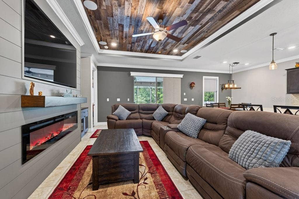 18431 CORTES CREEK BOULEVARD, Spring Hill, FL 34610 18431 CORTES CREEK BOULEVARD, Spring Hill, FL 34610