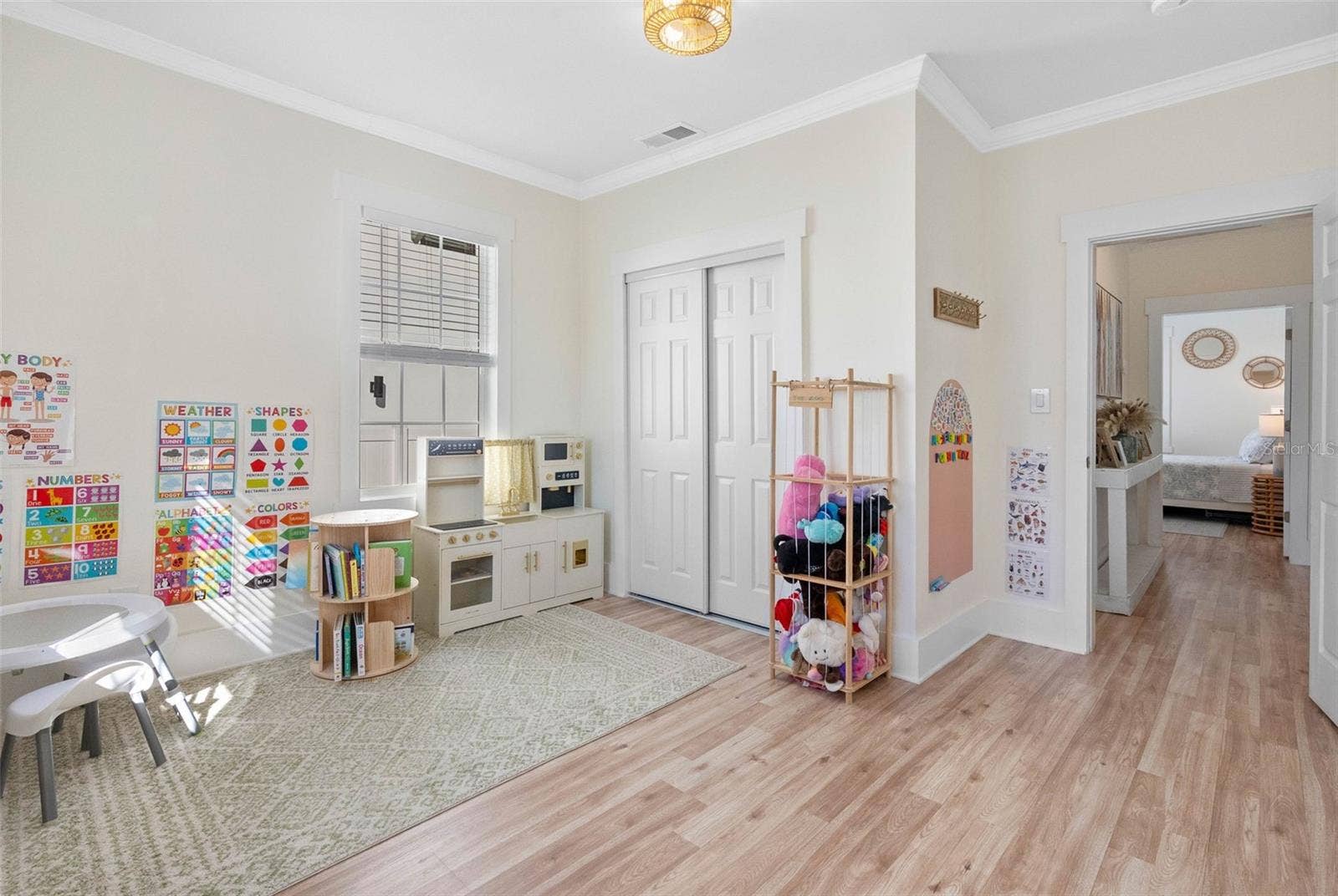 210 W EUCLID AVENUE, Tampa, FL 33602
