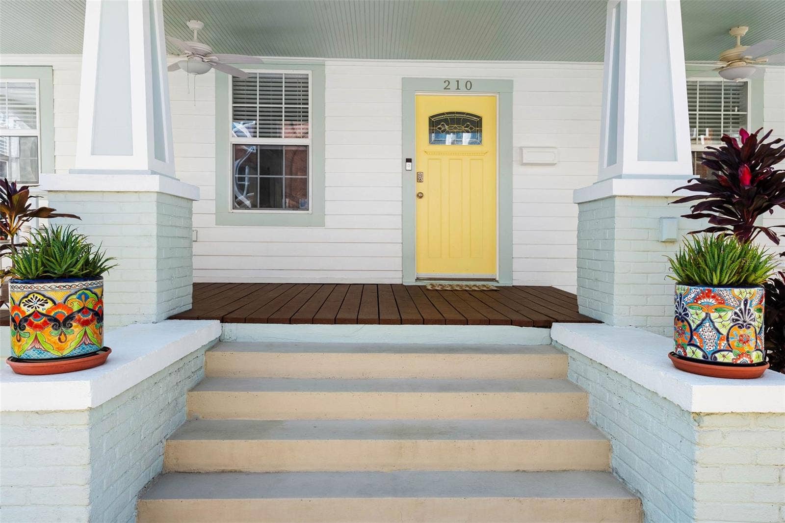 210 W EUCLID AVENUE, Tampa, FL 33602
