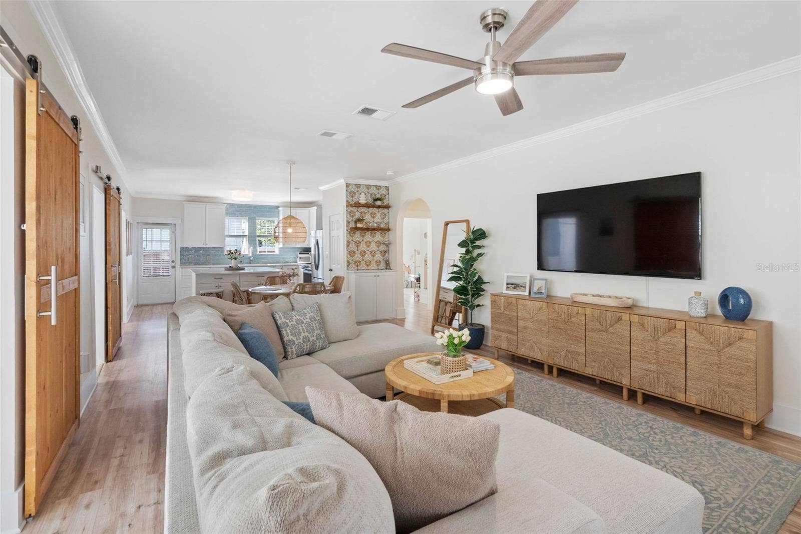 210 W EUCLID AVENUE, Tampa, FL 33602