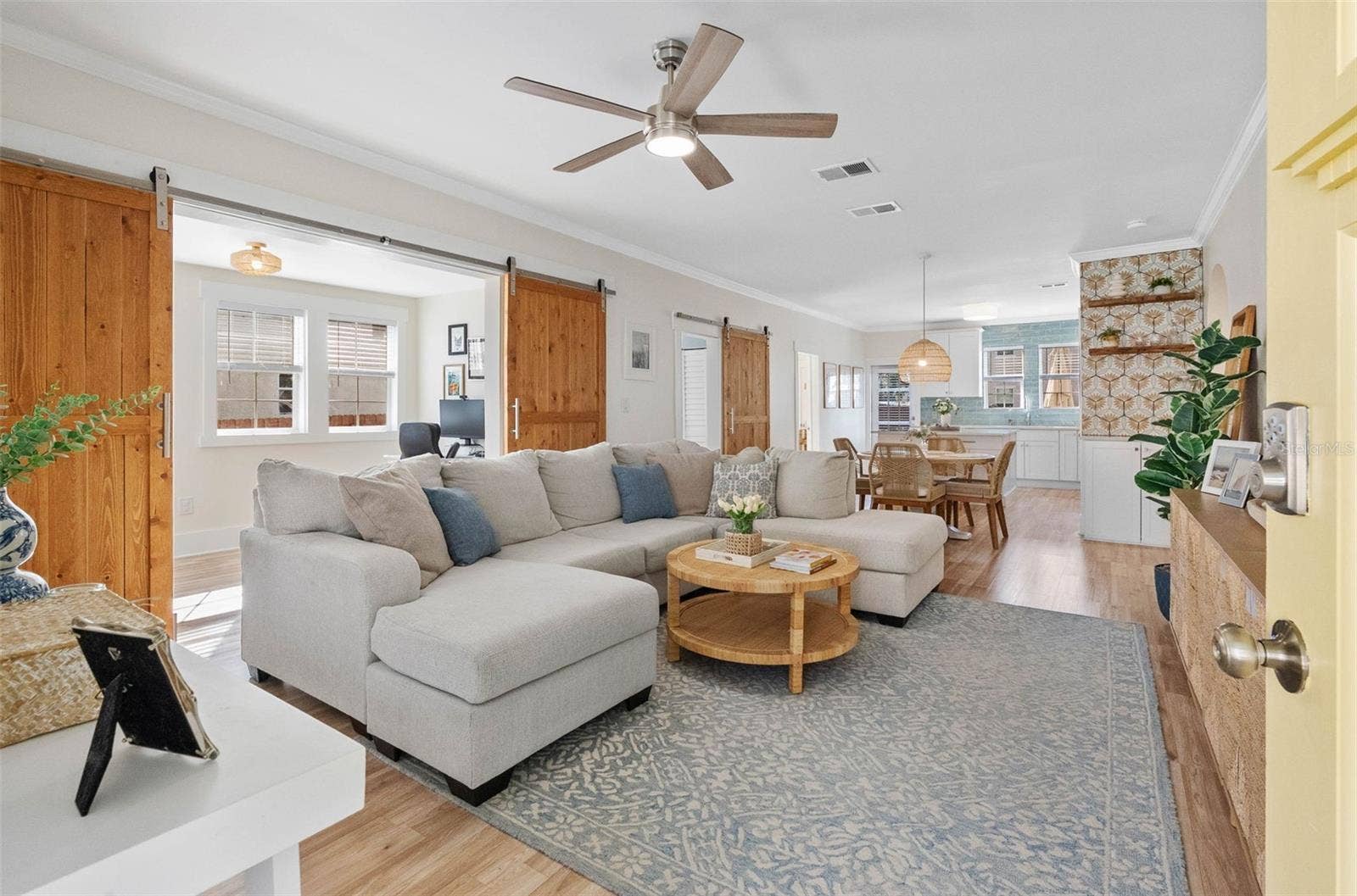 210 W EUCLID AVENUE, Tampa, FL 33602