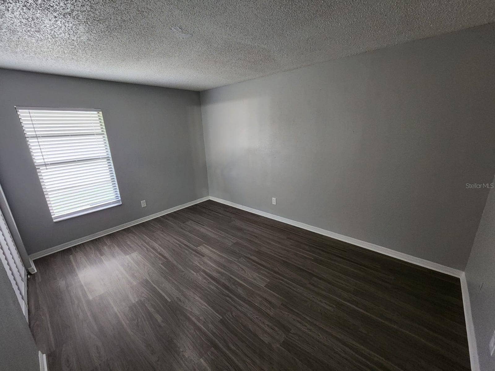 9563 LYNN LANE, #B, Seminole, FL 33777 9563 LYNN LANE, #B, Seminole, FL 33777