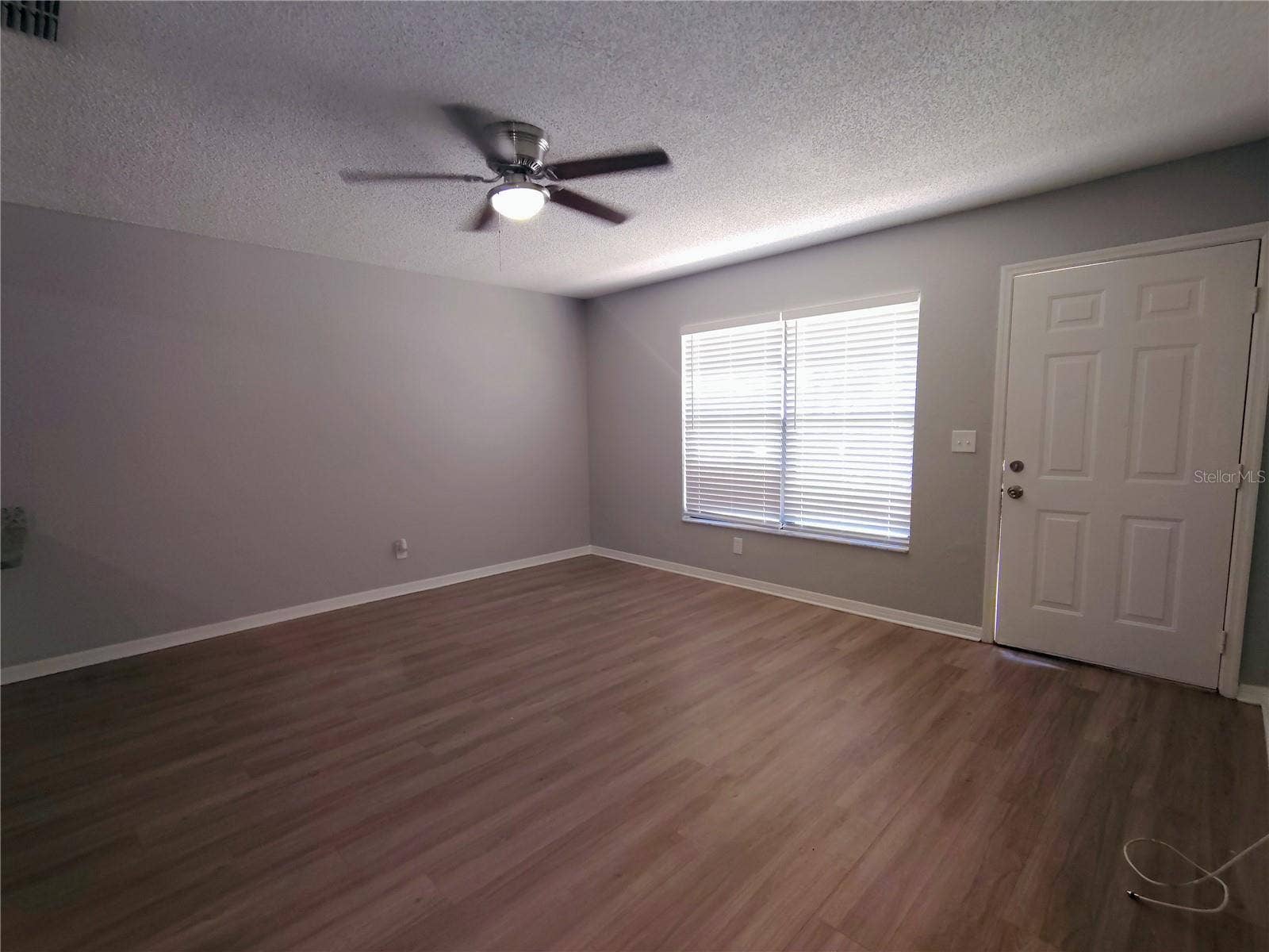 9563 LYNN LANE, #B, Seminole, FL 33777 9563 LYNN LANE, #B, Seminole, FL 33777