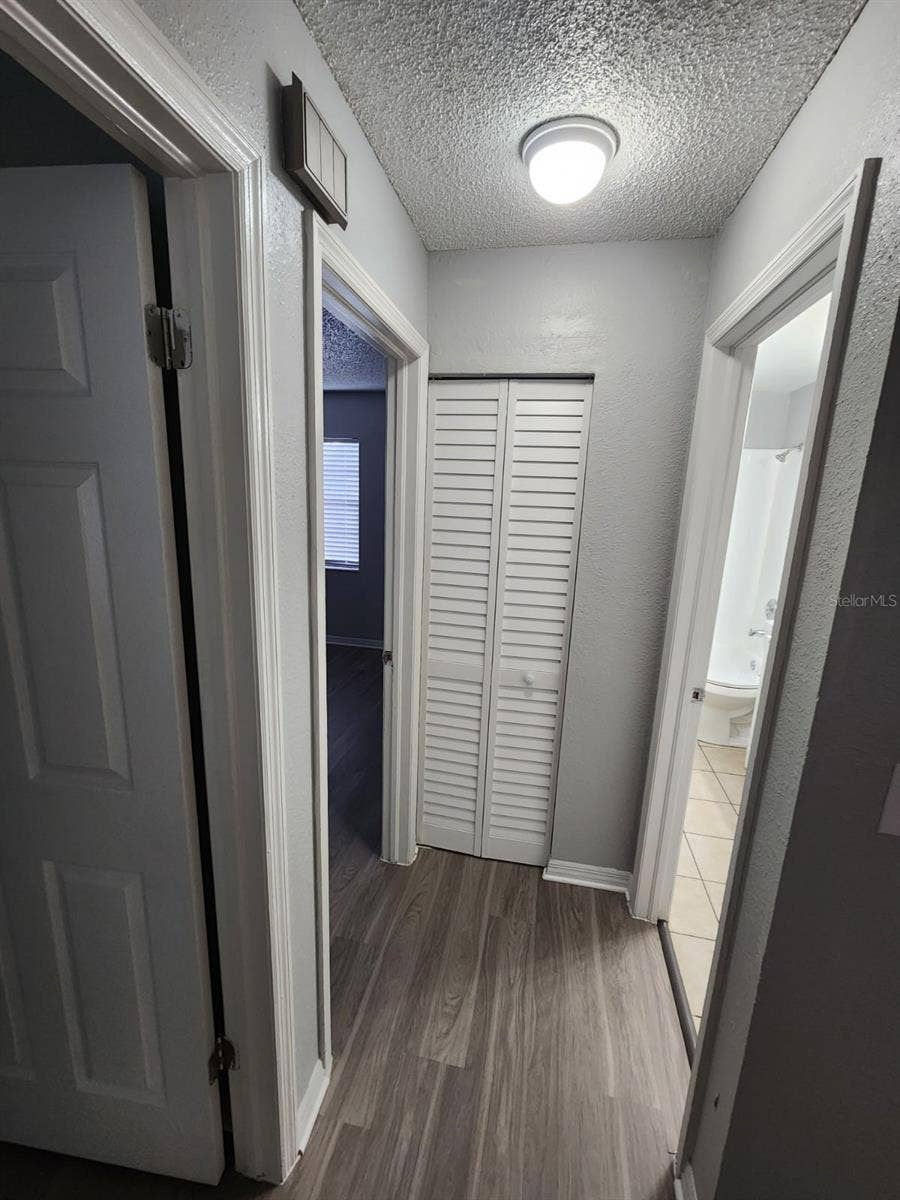 9563 LYNN LANE, #B, Seminole, FL 33777 9563 LYNN LANE, #B, Seminole, FL 33777