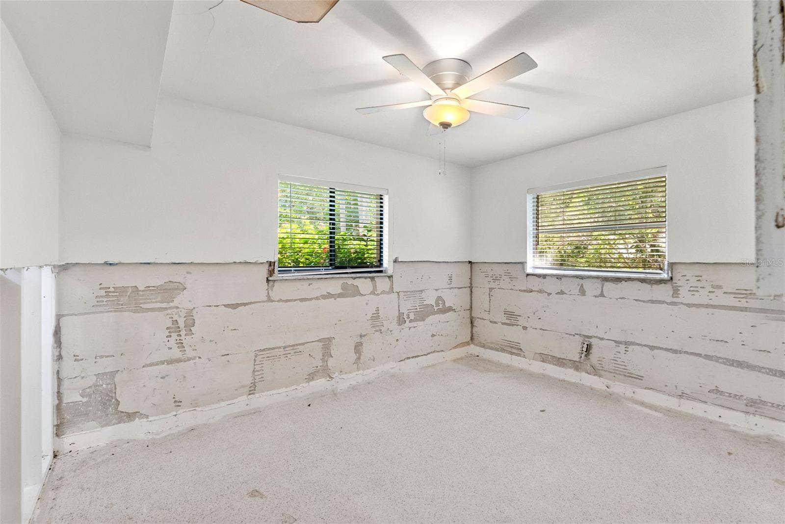600 SHORE DRIVE E, Oldsmar, FL 34677 600 SHORE DRIVE E, Oldsmar, FL 34677