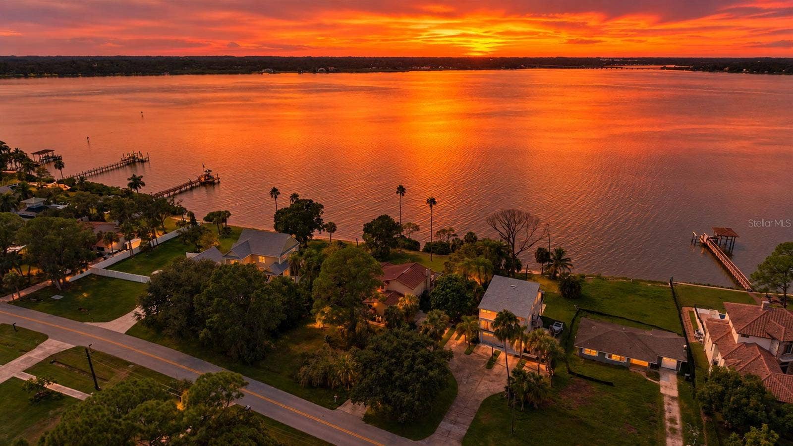 600 SHORE DRIVE E, Oldsmar, FL 34677 600 SHORE DRIVE E, Oldsmar, FL 34677