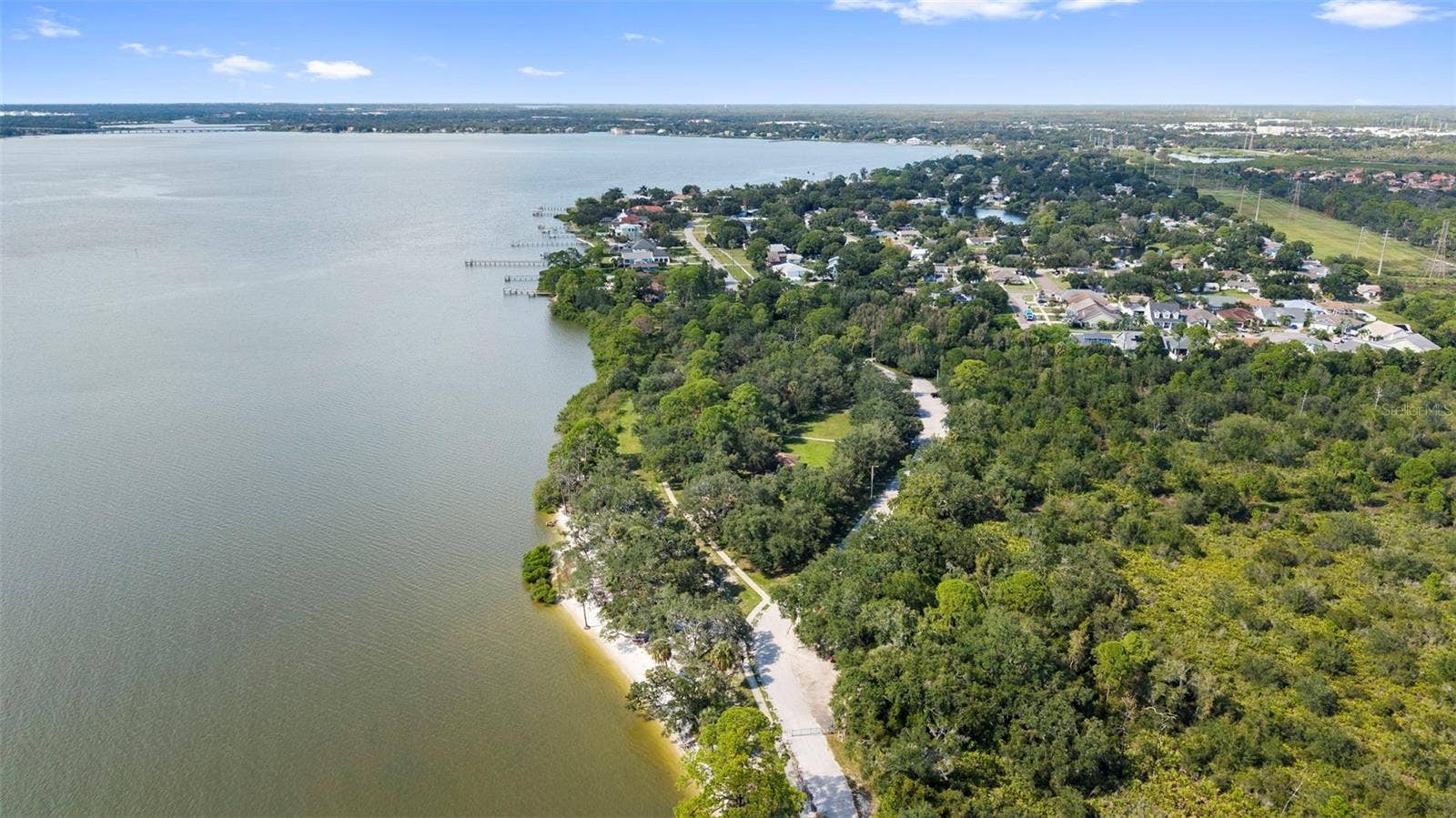 600 SHORE DRIVE E, Oldsmar, FL 34677 600 SHORE DRIVE E, Oldsmar, FL 34677