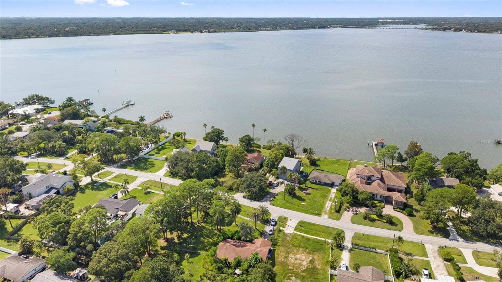 600 SHORE DRIVE E, Oldsmar, FL 34677 600 SHORE DRIVE E, Oldsmar, FL 34677