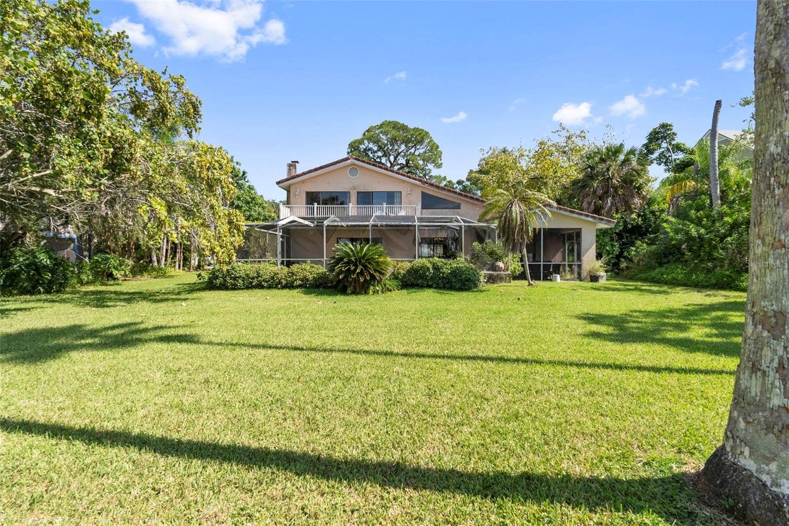 600 SHORE DRIVE E, Oldsmar, FL 34677 600 SHORE DRIVE E, Oldsmar, FL 34677