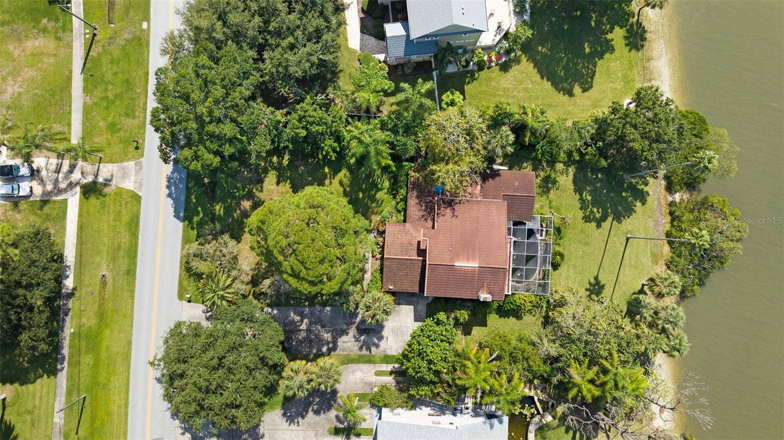 600 SHORE DRIVE E, Oldsmar, FL 34677 600 SHORE DRIVE E, Oldsmar, FL 34677