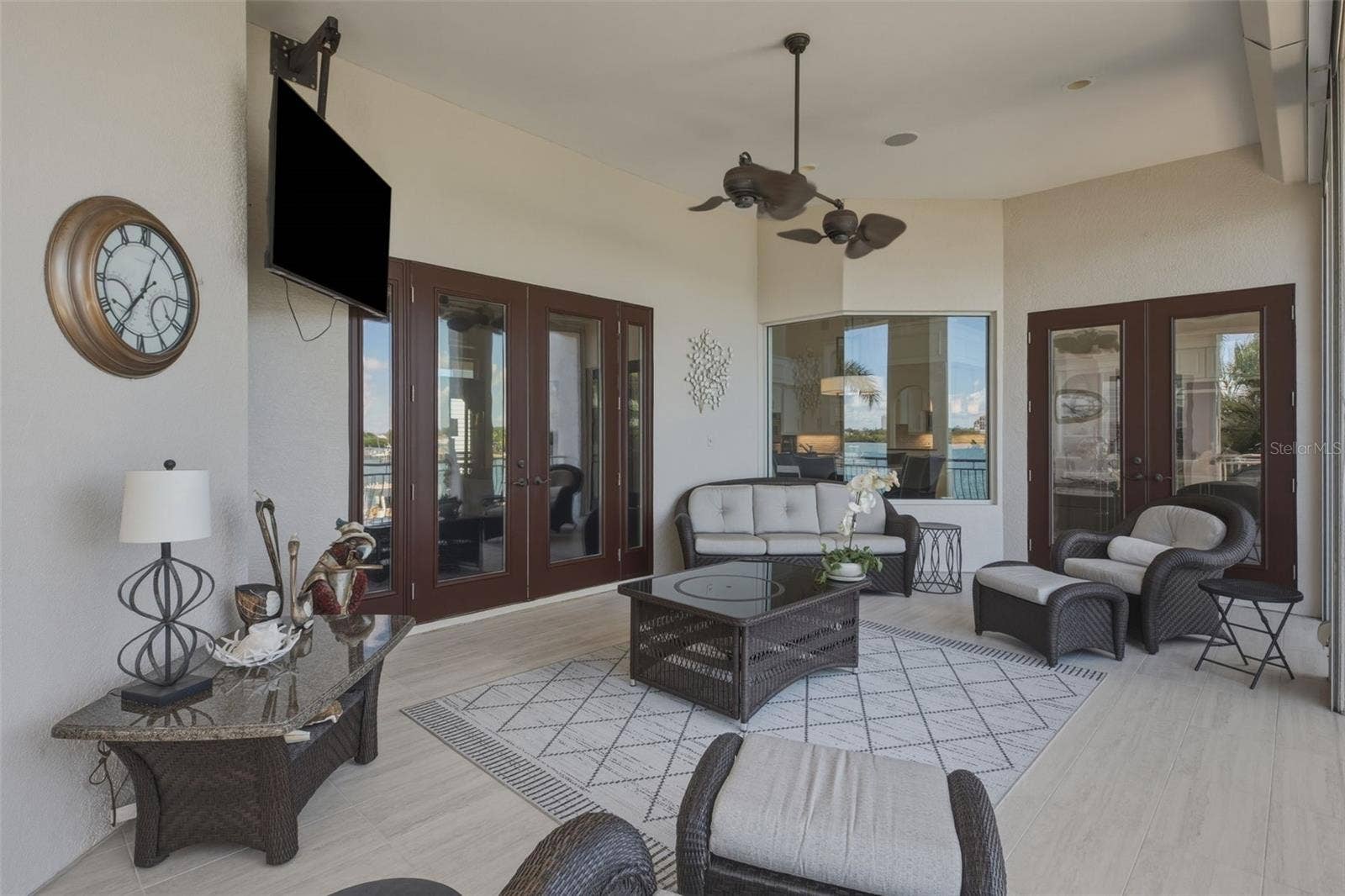 7851 9TH AVENUE S, St Petersburg, FL 33707 7851 9TH AVENUE S, St Petersburg, FL 33707