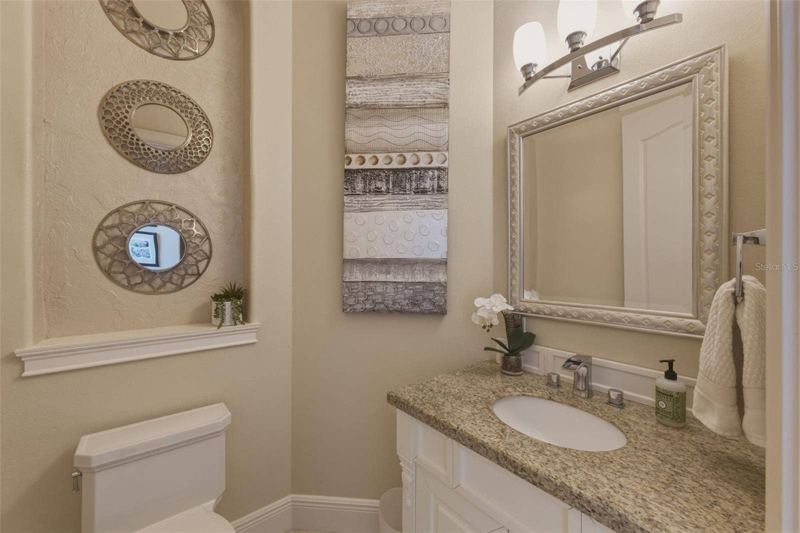 7851 9TH AVENUE S, St Petersburg, FL 33707 7851 9TH AVENUE S, St Petersburg, FL 33707