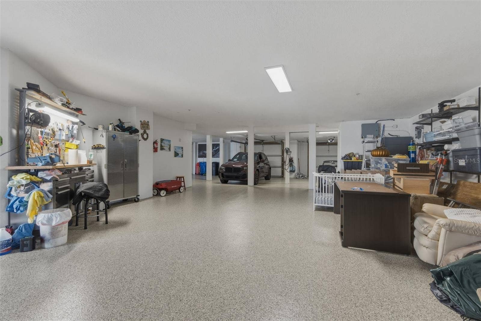 7851 9TH AVENUE S, St Petersburg, FL 33707 7851 9TH AVENUE S, St Petersburg, FL 33707