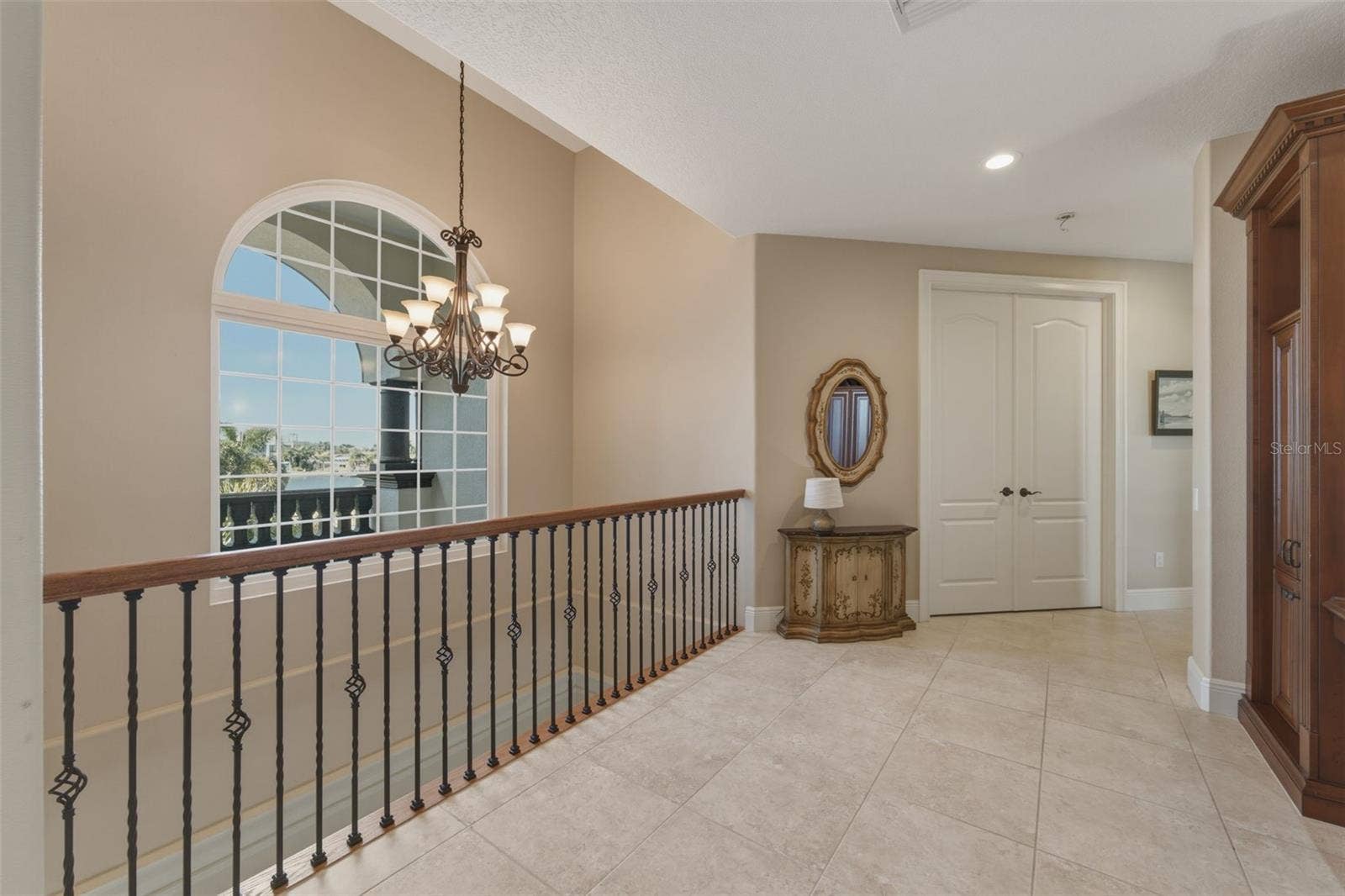 7851 9TH AVENUE S, St Petersburg, FL 33707 7851 9TH AVENUE S, St Petersburg, FL 33707