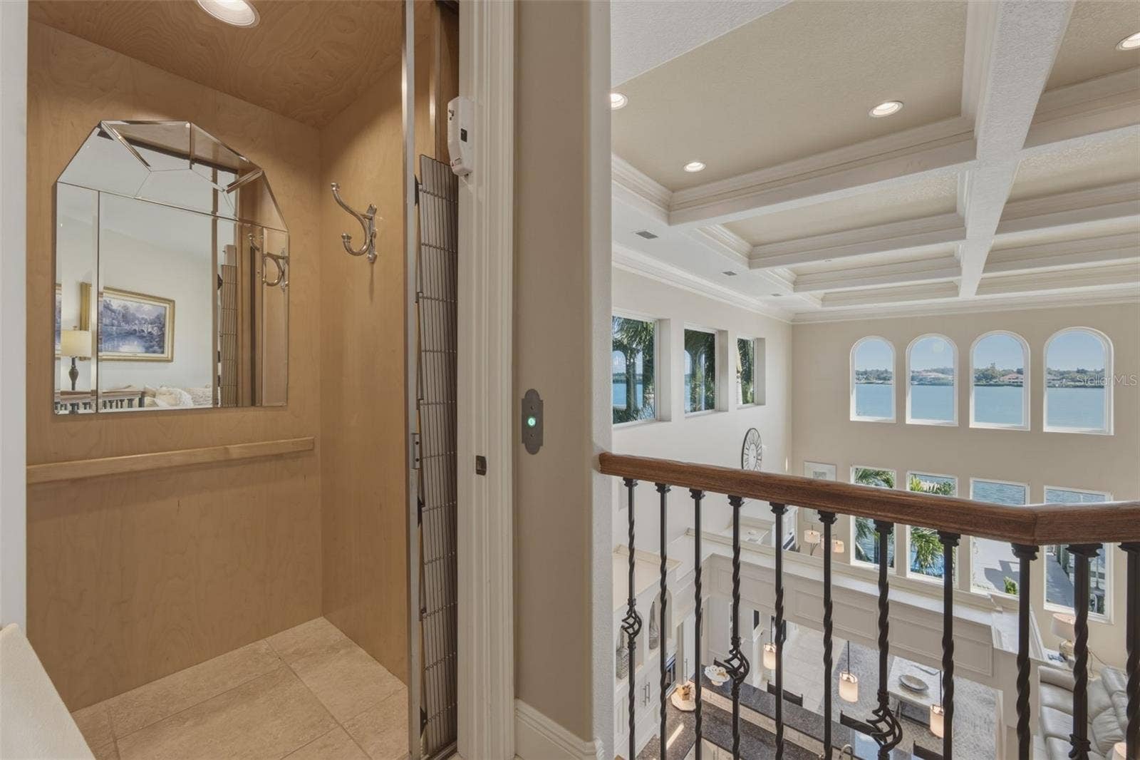 7851 9TH AVENUE S, St Petersburg, FL 33707 7851 9TH AVENUE S, St Petersburg, FL 33707