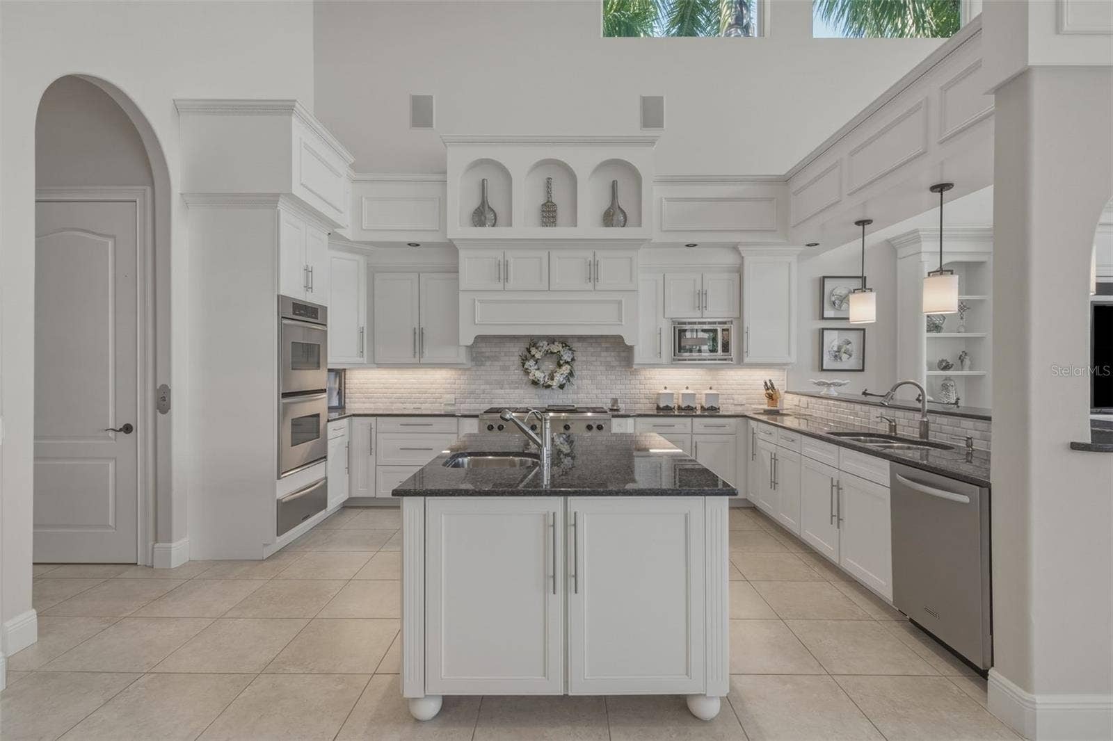 7851 9TH AVENUE S, St Petersburg, FL 33707 7851 9TH AVENUE S, St Petersburg, FL 33707