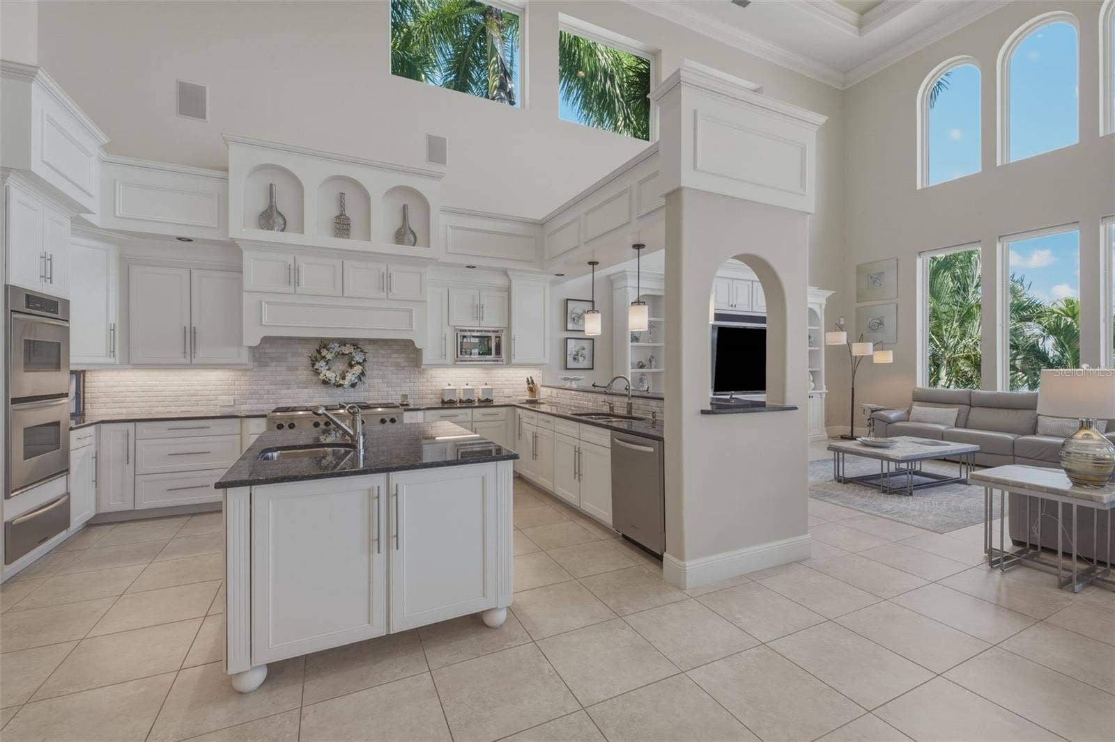 7851 9TH AVENUE S, St Petersburg, FL 33707 7851 9TH AVENUE S, St Petersburg, FL 33707