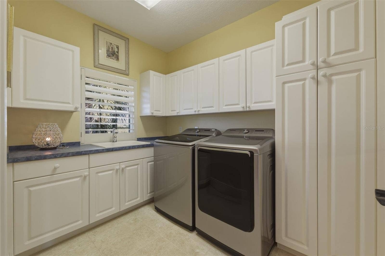 7851 9TH AVENUE S, St Petersburg, FL 33707 7851 9TH AVENUE S, St Petersburg, FL 33707