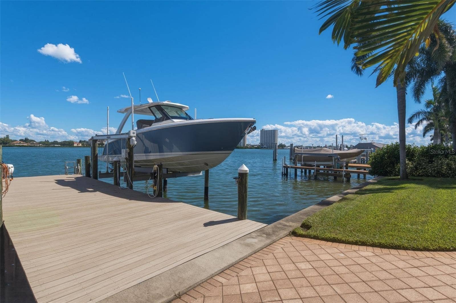 7851 9TH AVENUE S, St Petersburg, FL 33707 7851 9TH AVENUE S, St Petersburg, FL 33707