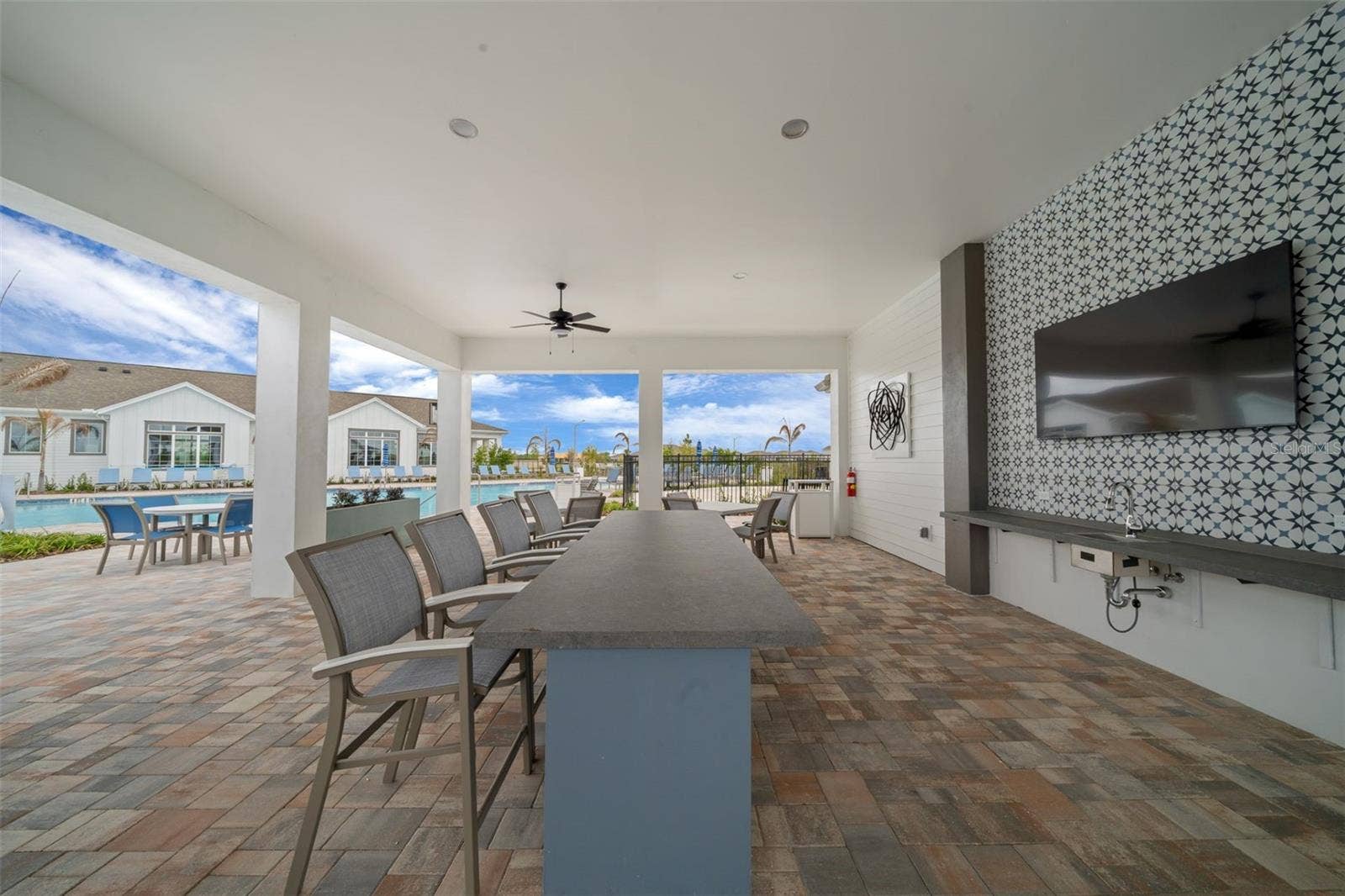 5510 FREESIA DRIVE, Lakeland, FL 33811 Resort Style Living Everyday