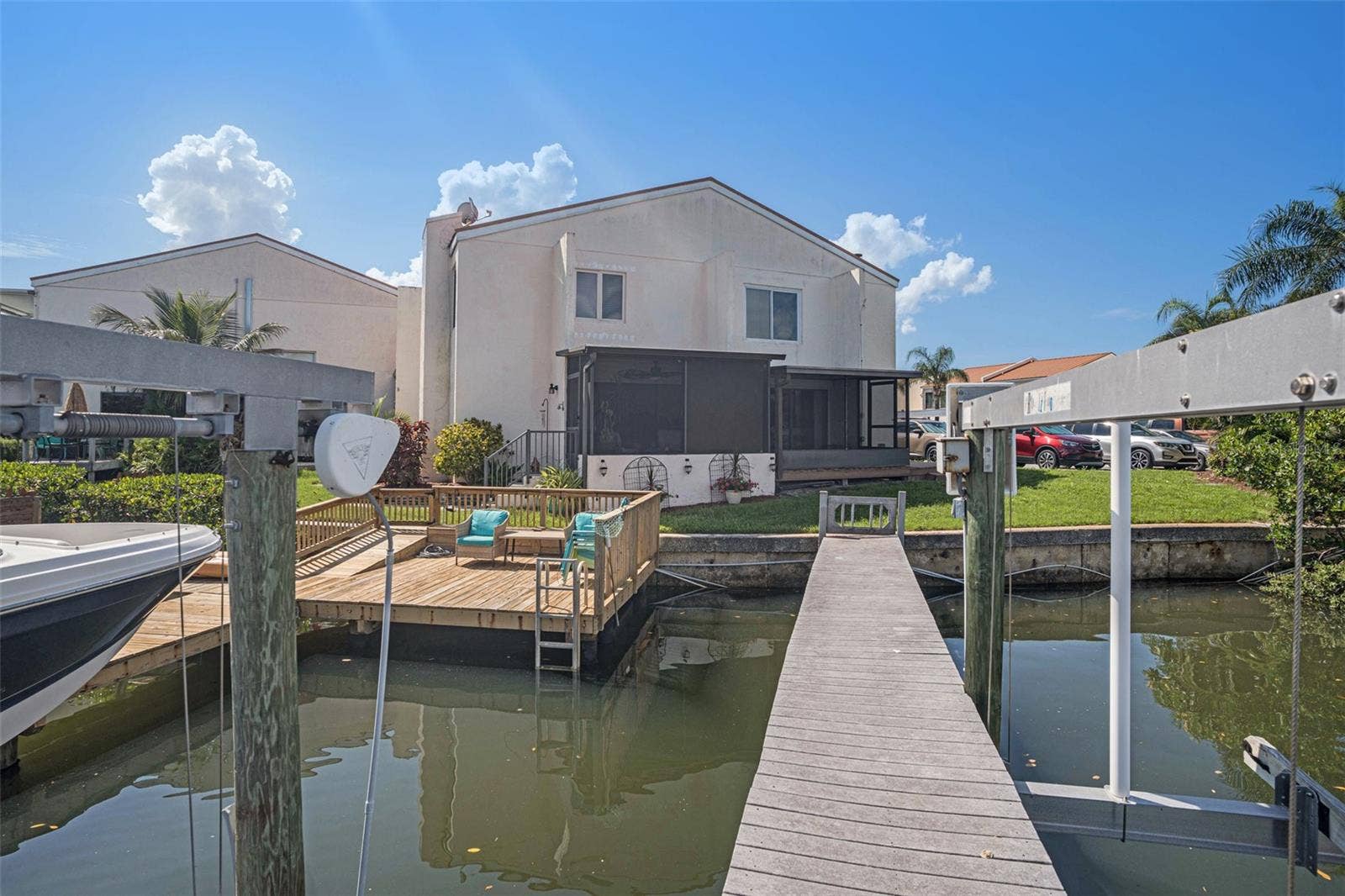 8719 COVE COURT, #10, Tampa, FL 33615 Private-deeded dock