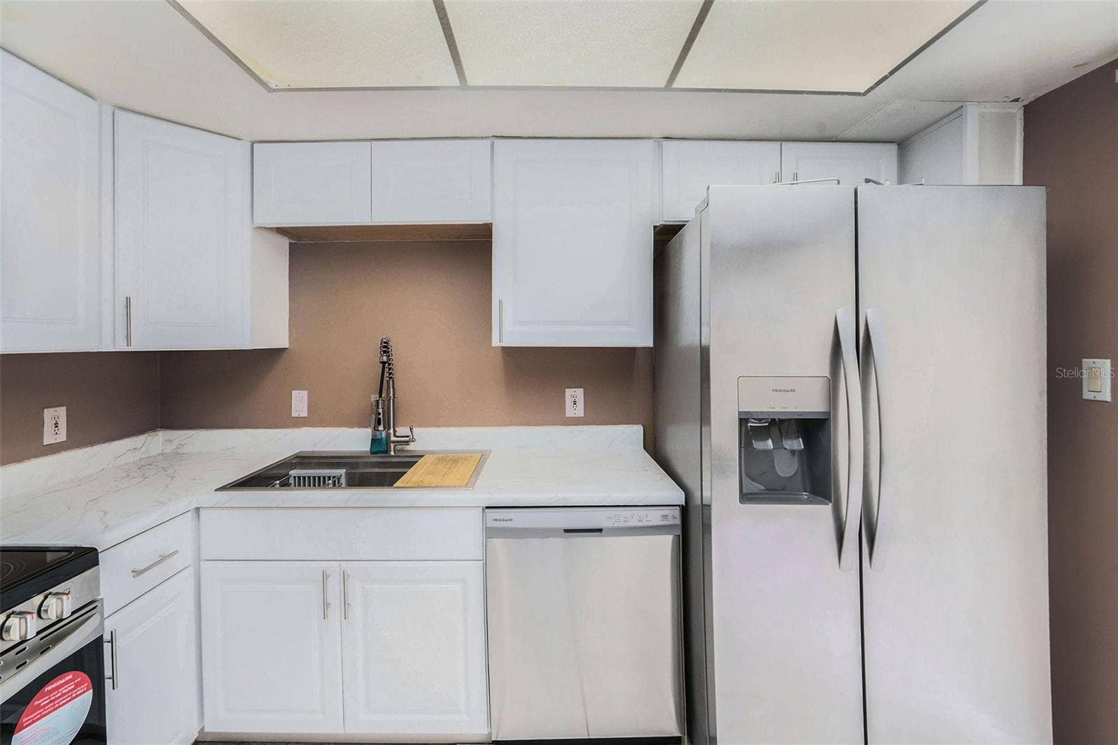 8719 COVE COURT, #10, Tampa, FL 33615 Newly remodeled. Dropdowns have been removed.