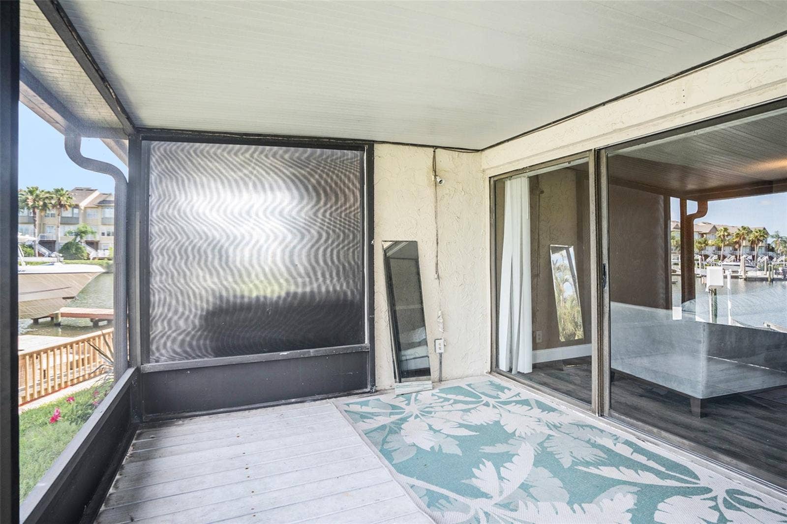 8719 COVE COURT, #10, Tampa, FL 33615 8719 COVE COURT, #10, Tampa, FL 33615