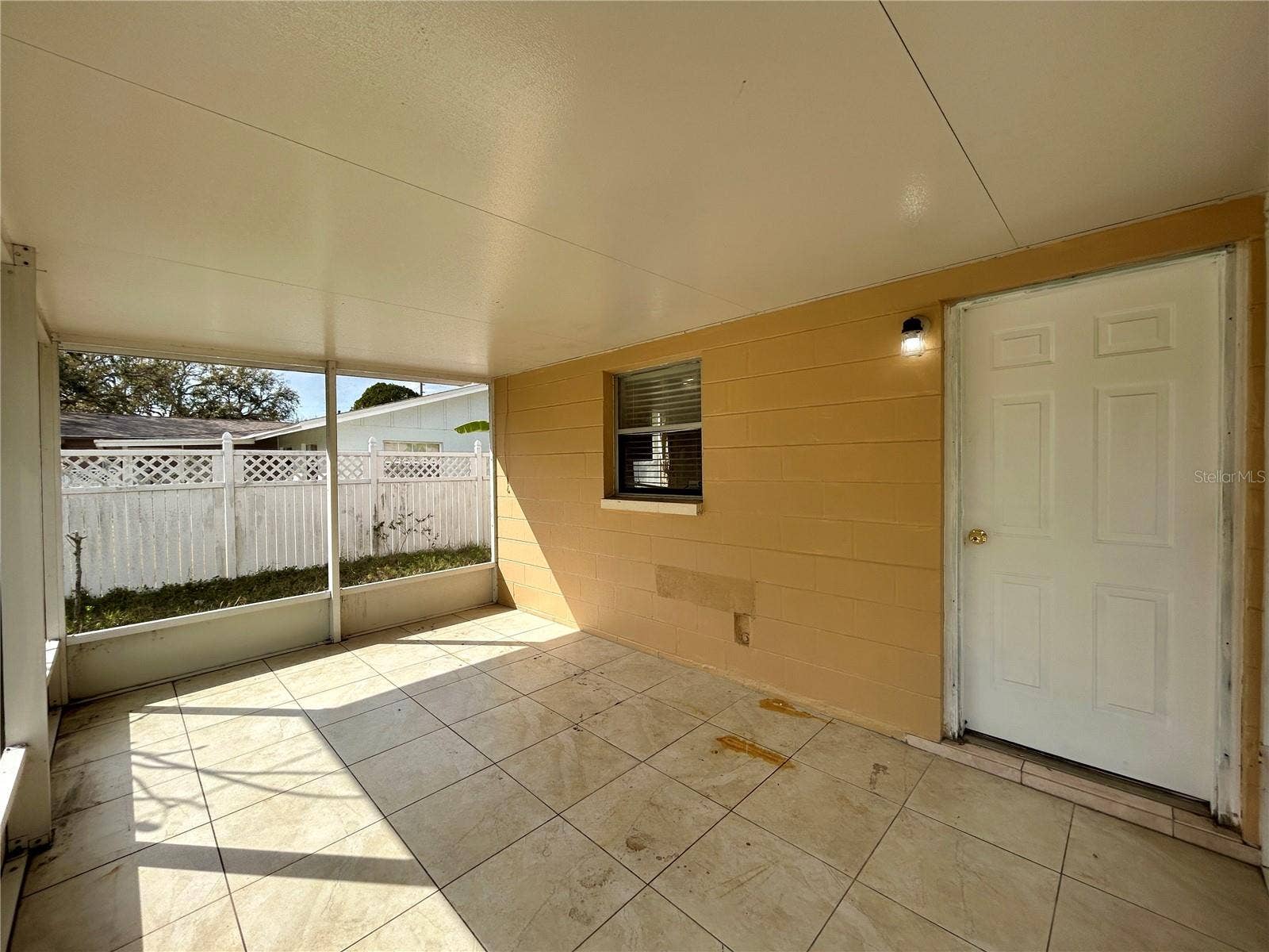 816 62ND AVENUE NE, St Petersburg, FL 33702 816 62ND AVENUE NE, St Petersburg, FL 33702