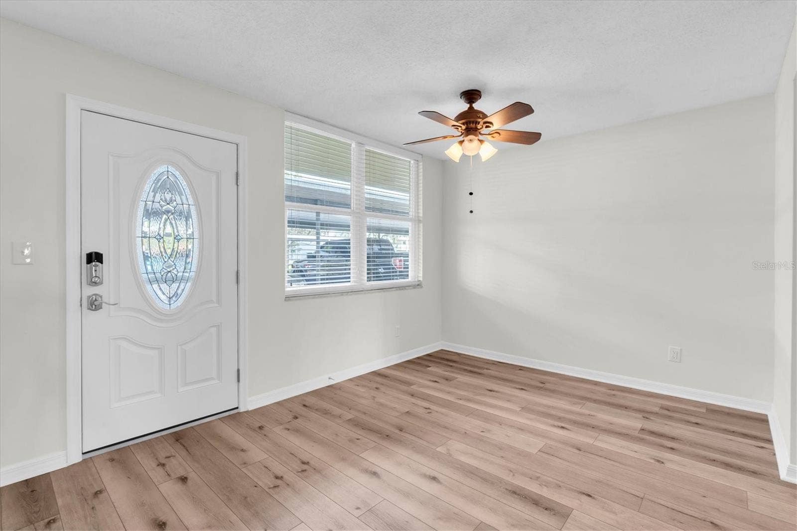 4885 1ST STREET NE, #106, St Petersburg, FL 33703