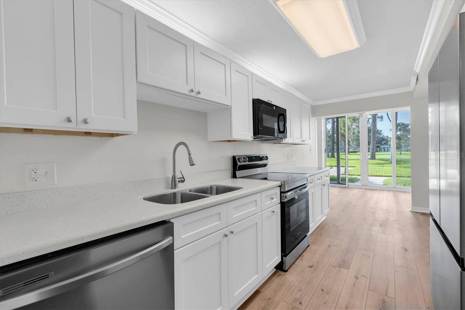 4885 1ST STREET NE, #106, St Petersburg, FL 33703
