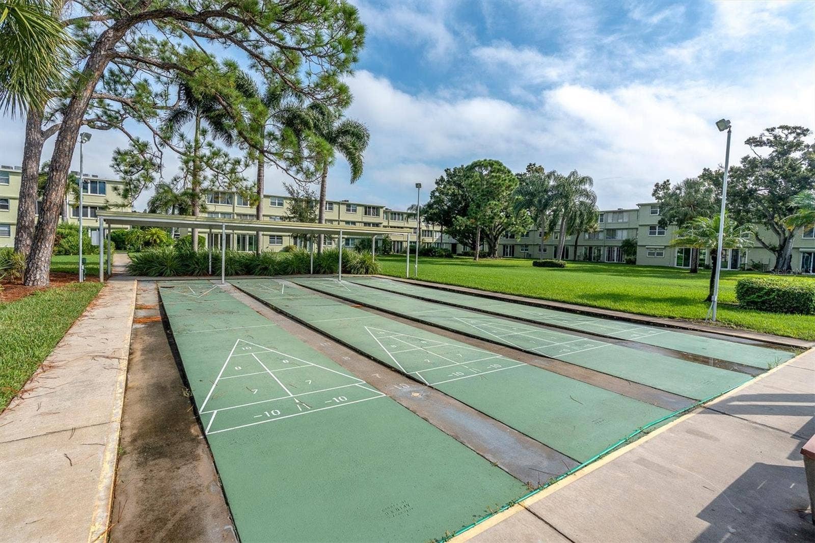 4885 1ST STREET NE, #106, St Petersburg, FL 33703