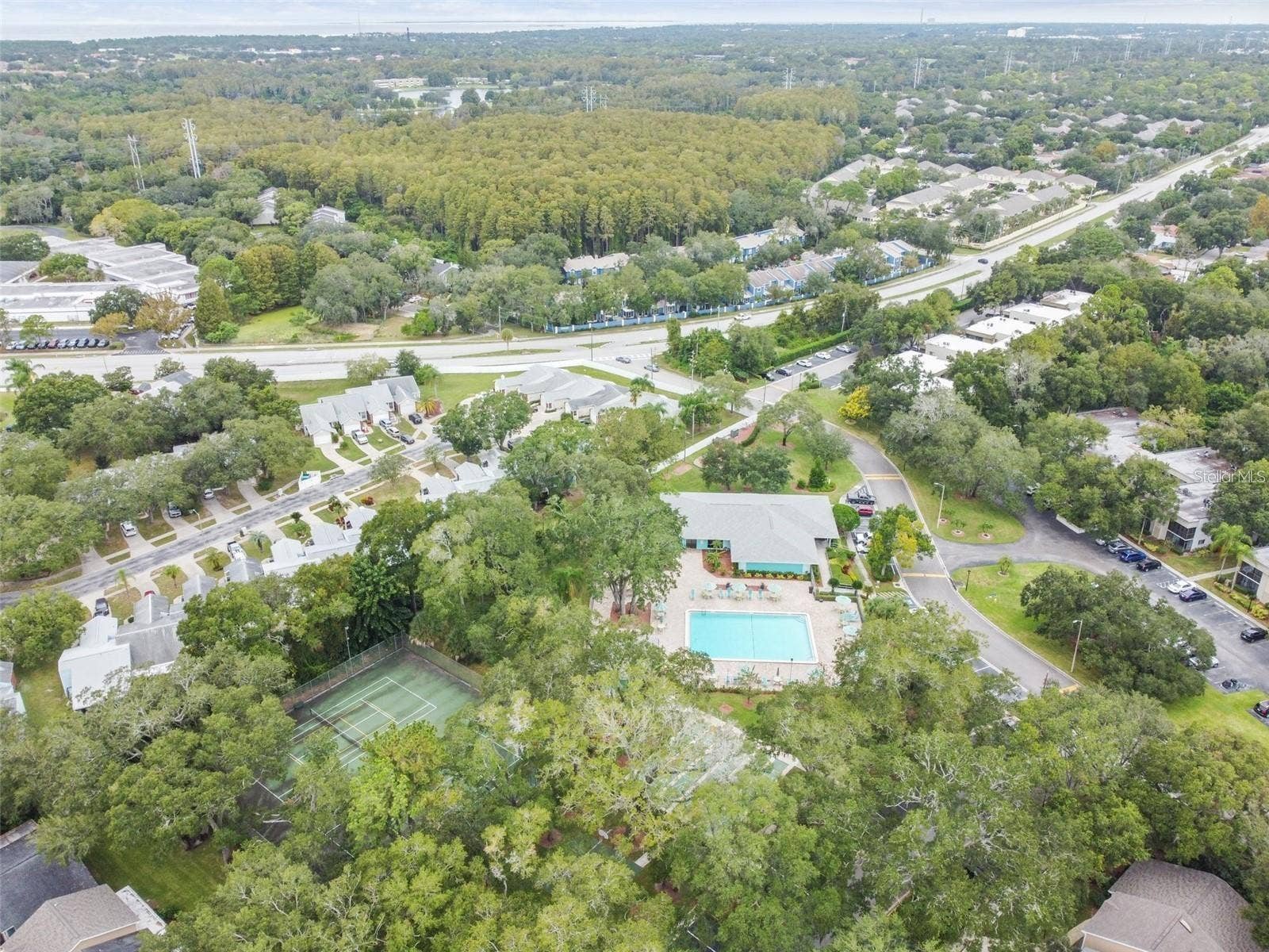 3335 FOX HUNT DRIVE, Palm Harbor, FL 34683