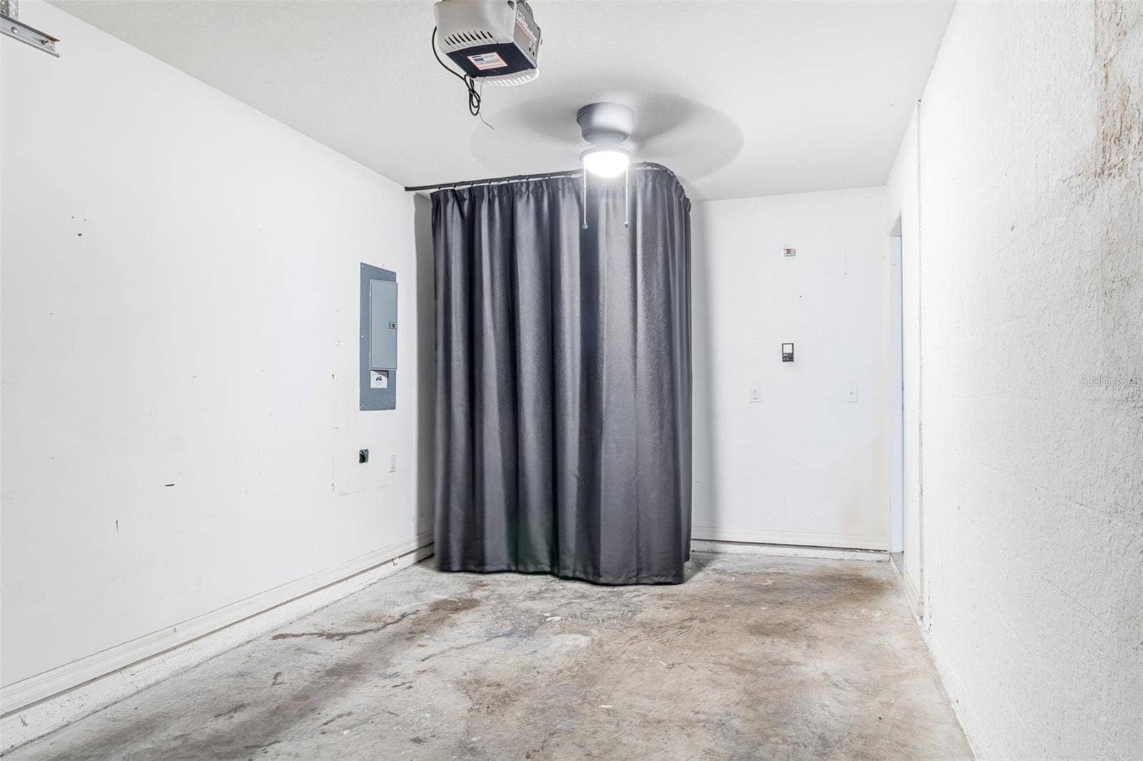 10851 KENSINGTON PARK AVENUE, Riverview, FL 33578 10851 KENSINGTON PARK AVENUE, Riverview, FL 33578