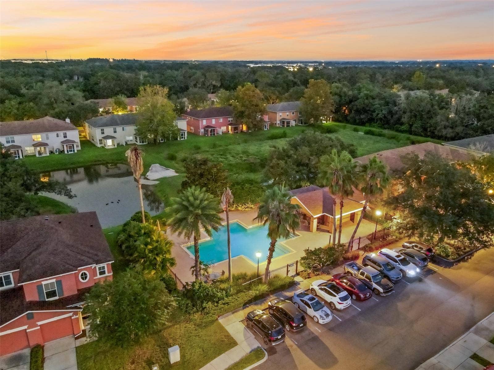10851 KENSINGTON PARK AVENUE, Riverview, FL 33578 10851 KENSINGTON PARK AVENUE, Riverview, FL 33578